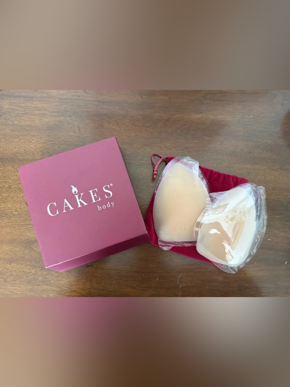 Cakes Body Honey Adhesive Triangles